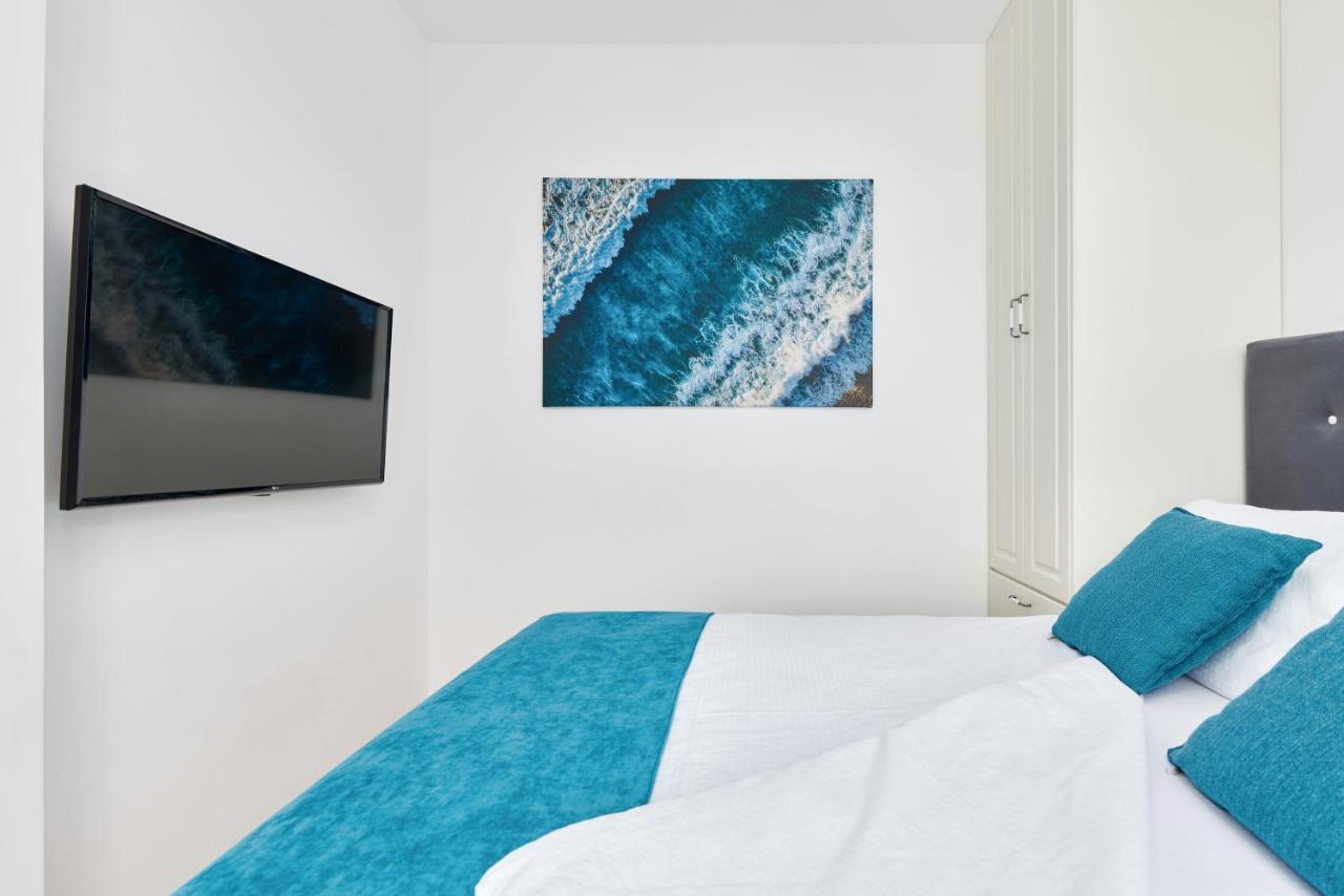 Iva'S Sea View Balcony Apartment Kotor Luaran gambar