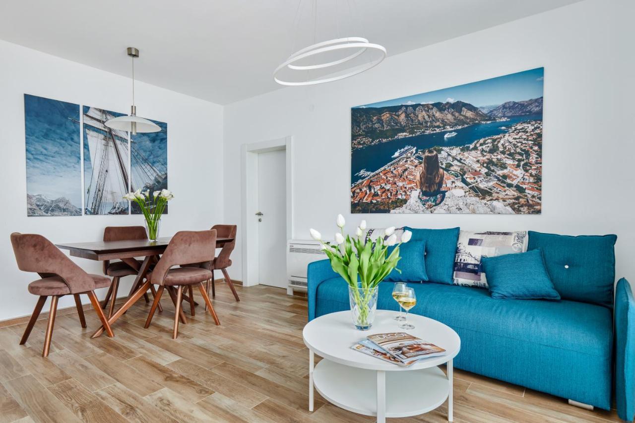 Iva'S Sea View Balcony Apartment Kotor Luaran gambar